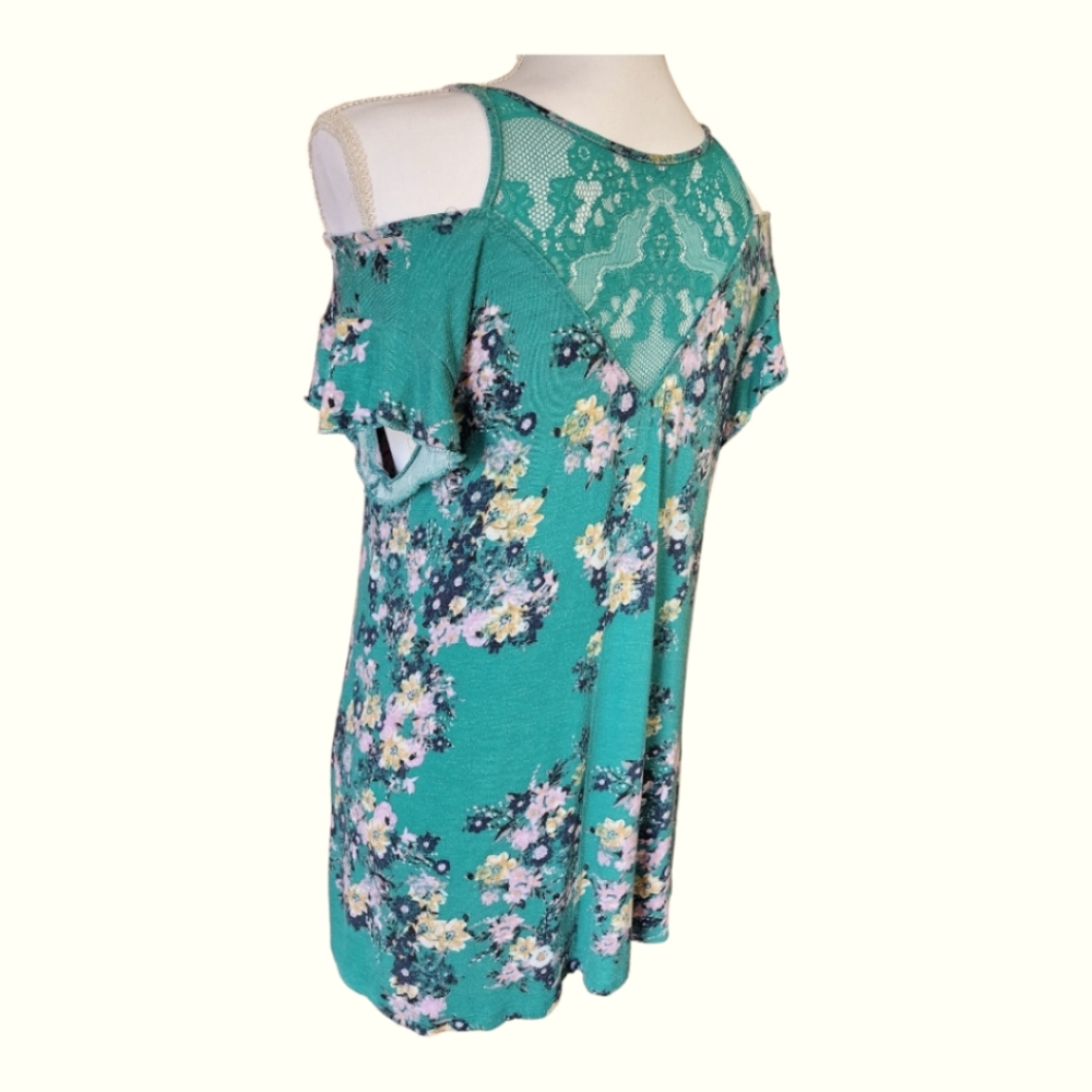 Maurices Women's Floral Cold Shoulder Top, Short Sleeve, Size Medium, M - Picture 8 of 14